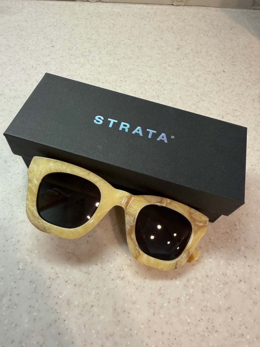 Women’s Cream Marbled Square Sunglasses